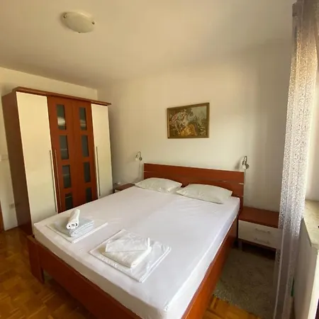 Irina Appartement *